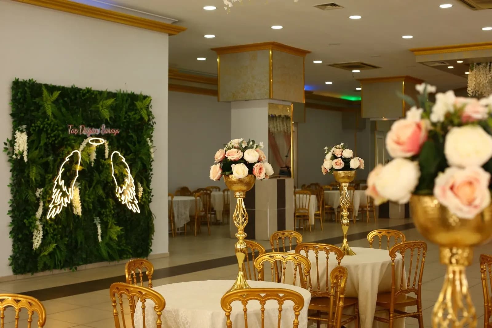 Taç Düğün Salonları & Balo Davet - İstanbul Düğün Salonu - fotoğraf 8