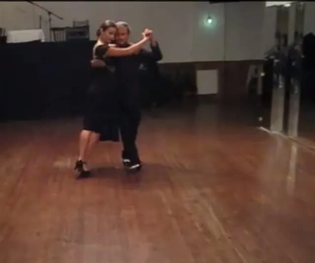 Tango Dans - İstanbul Düğün Dansı Eğitmeni - fotoğraf 4
