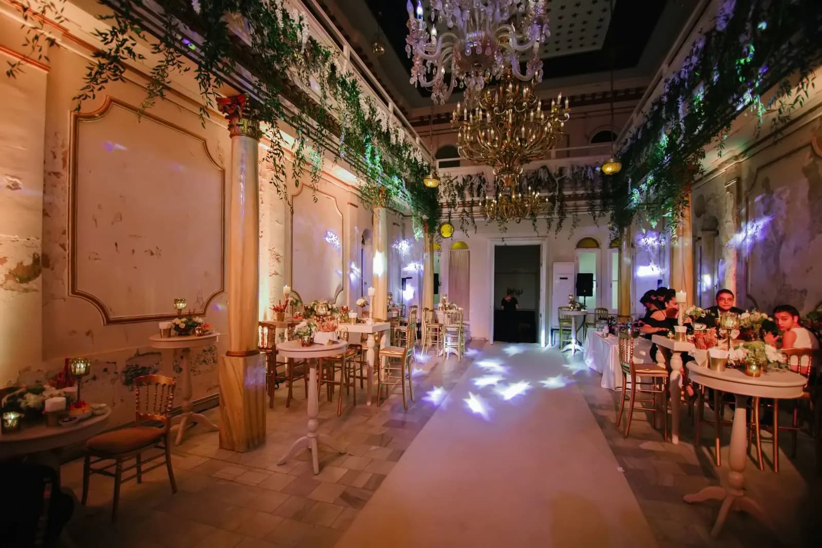 Zülfaris Karaköy - İstanbul Tarihi Mekan
