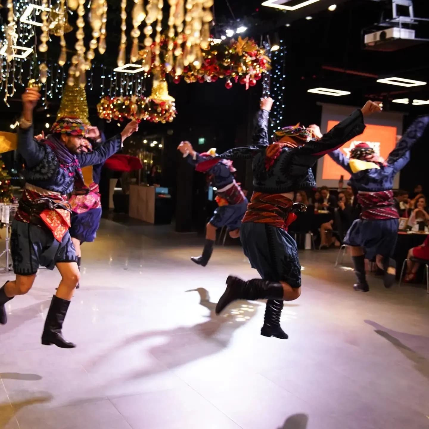 Artem İzmir - İzmir Düğün Dansı Eğitmeni - fotoğraf 10