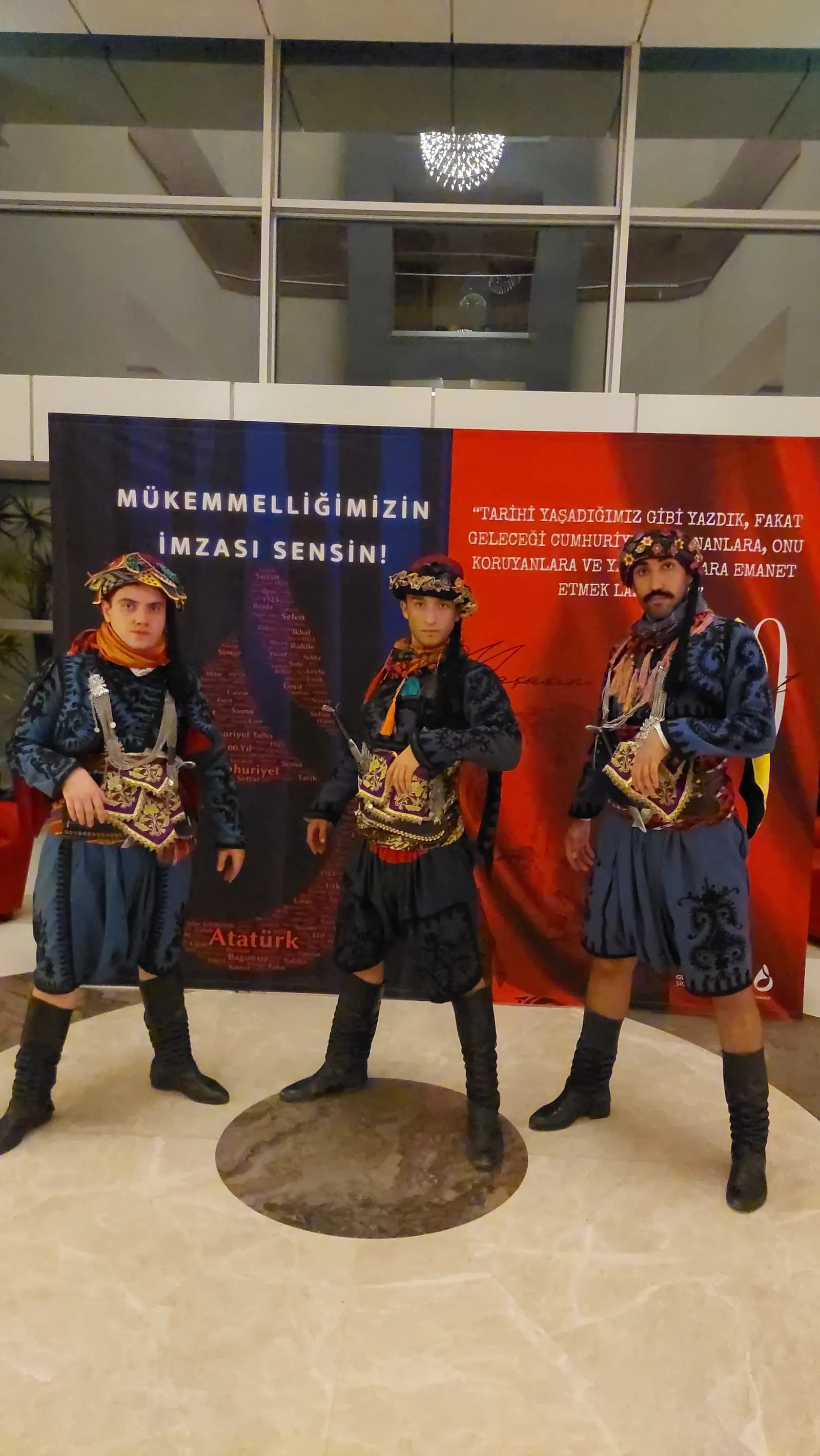 Artem İzmir - İzmir Düğün Dansı Eğitmeni - fotoğraf 6
