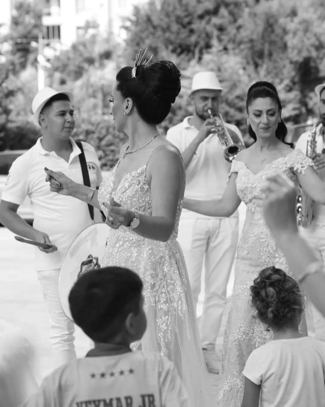 Bando Buffo  - İzmir Düğün Müzik Grubu / DJ - fotoğraf 6