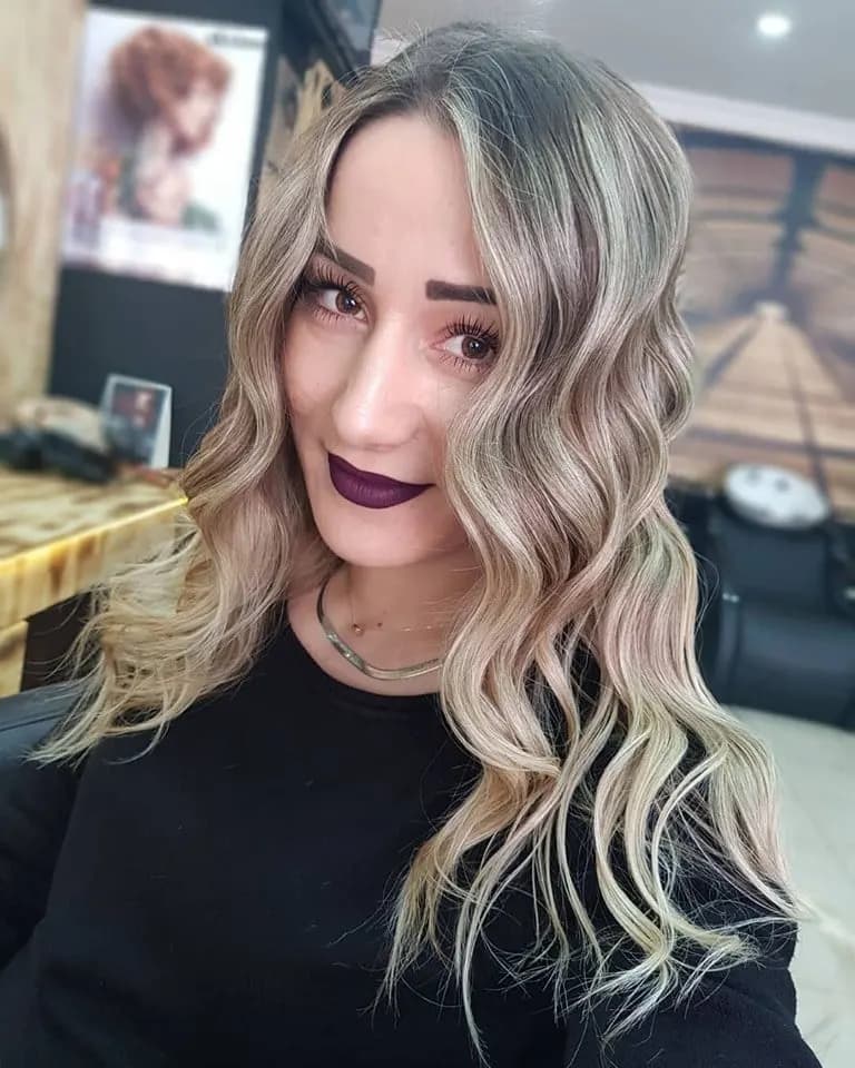 Coiffeur Suat Ünal - İzmir Gelin Saç & Makyaj Uzmanı - fotoğraf 4