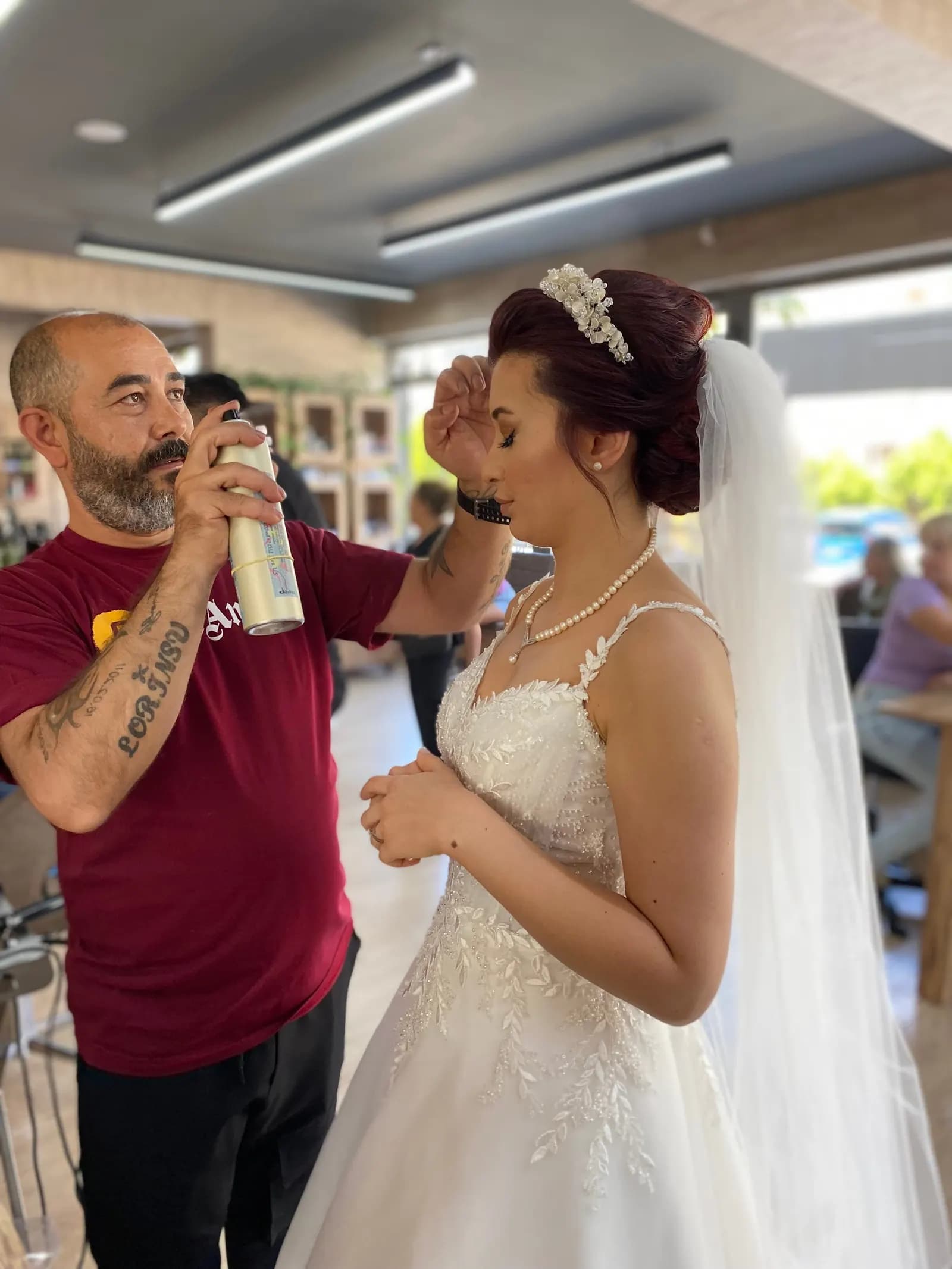 Davines Hair Home - İzmir Gelin Saç & Makyaj Uzmanı - fotoğraf 4