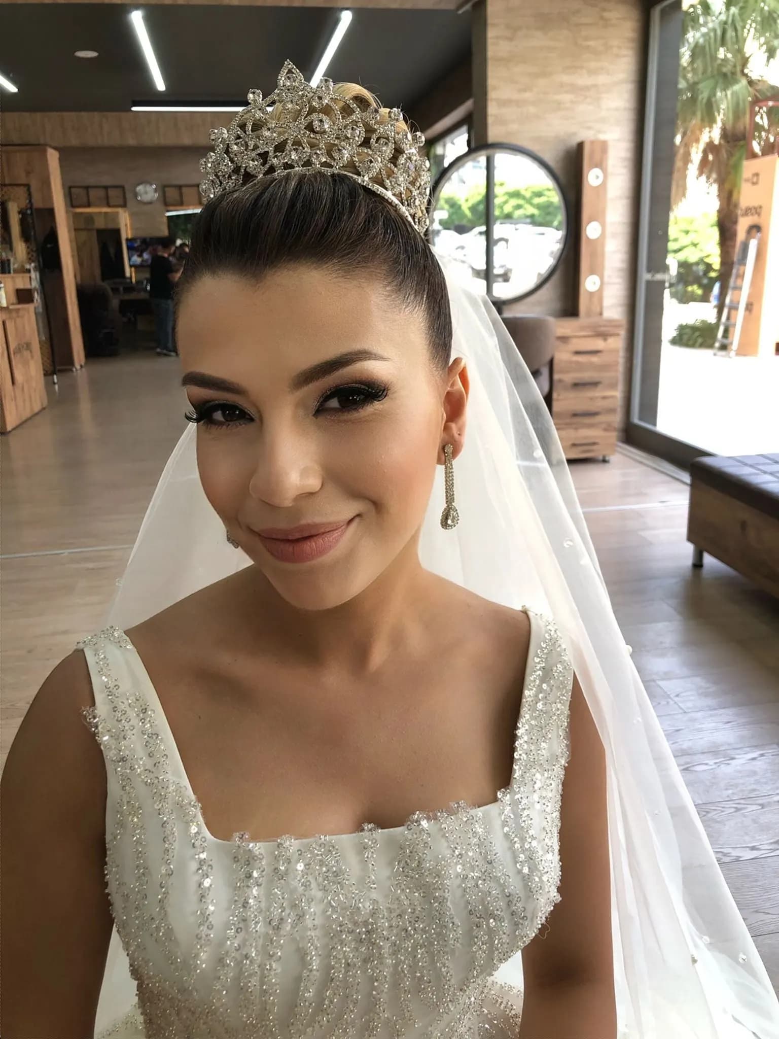 Davines Hair Home - İzmir Gelin Saç & Makyaj Uzmanı - fotoğraf 6