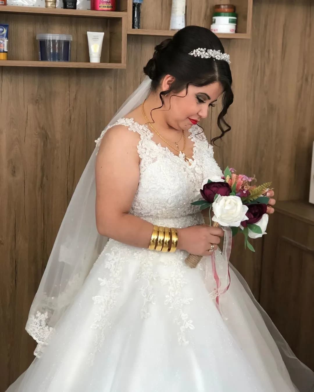 Deniz Kuaför - İzmir Gelin Saç & Makyaj Uzmanı - fotoğraf 6