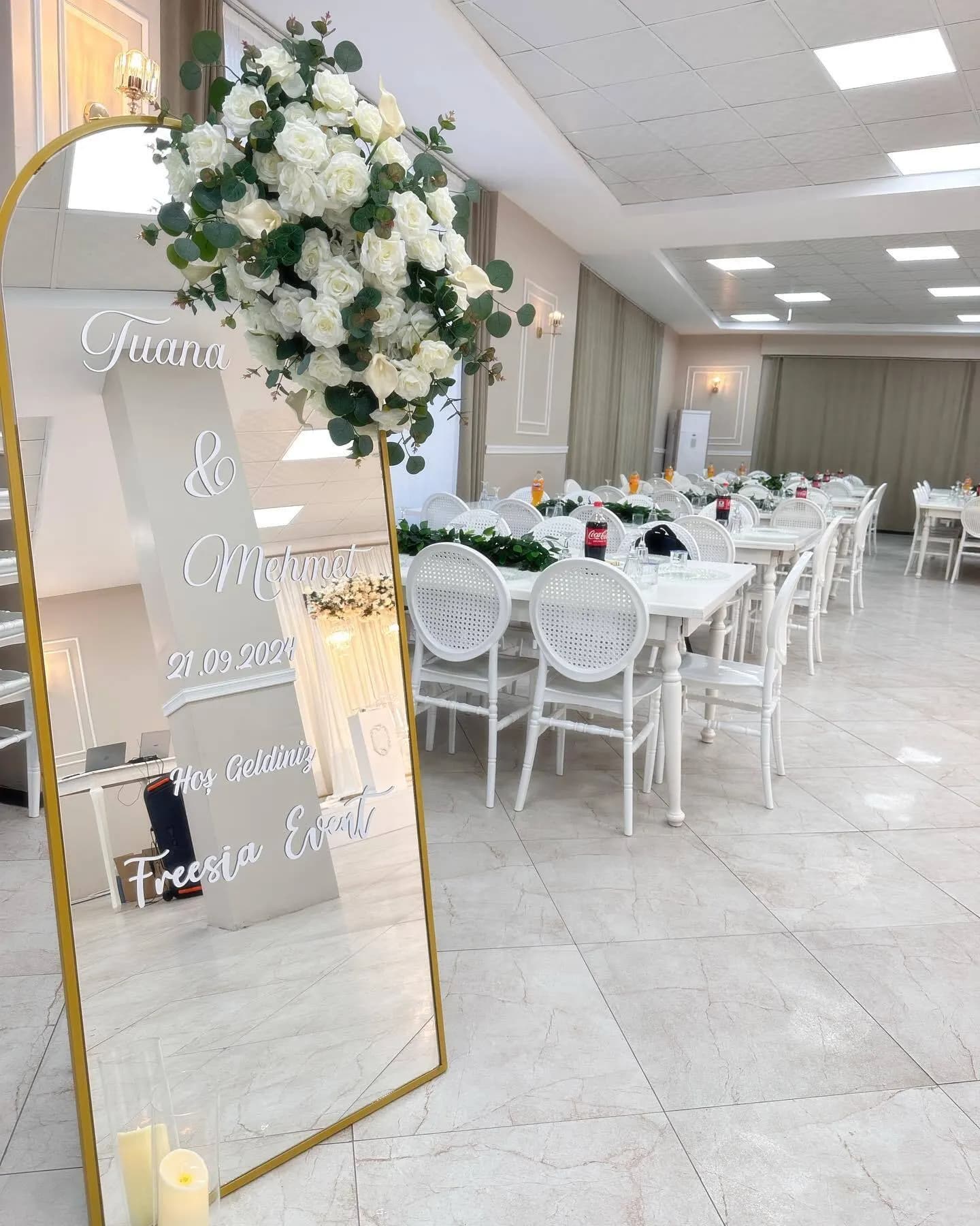 Freesia Event - İzmir Söz-Nişan Mekanı