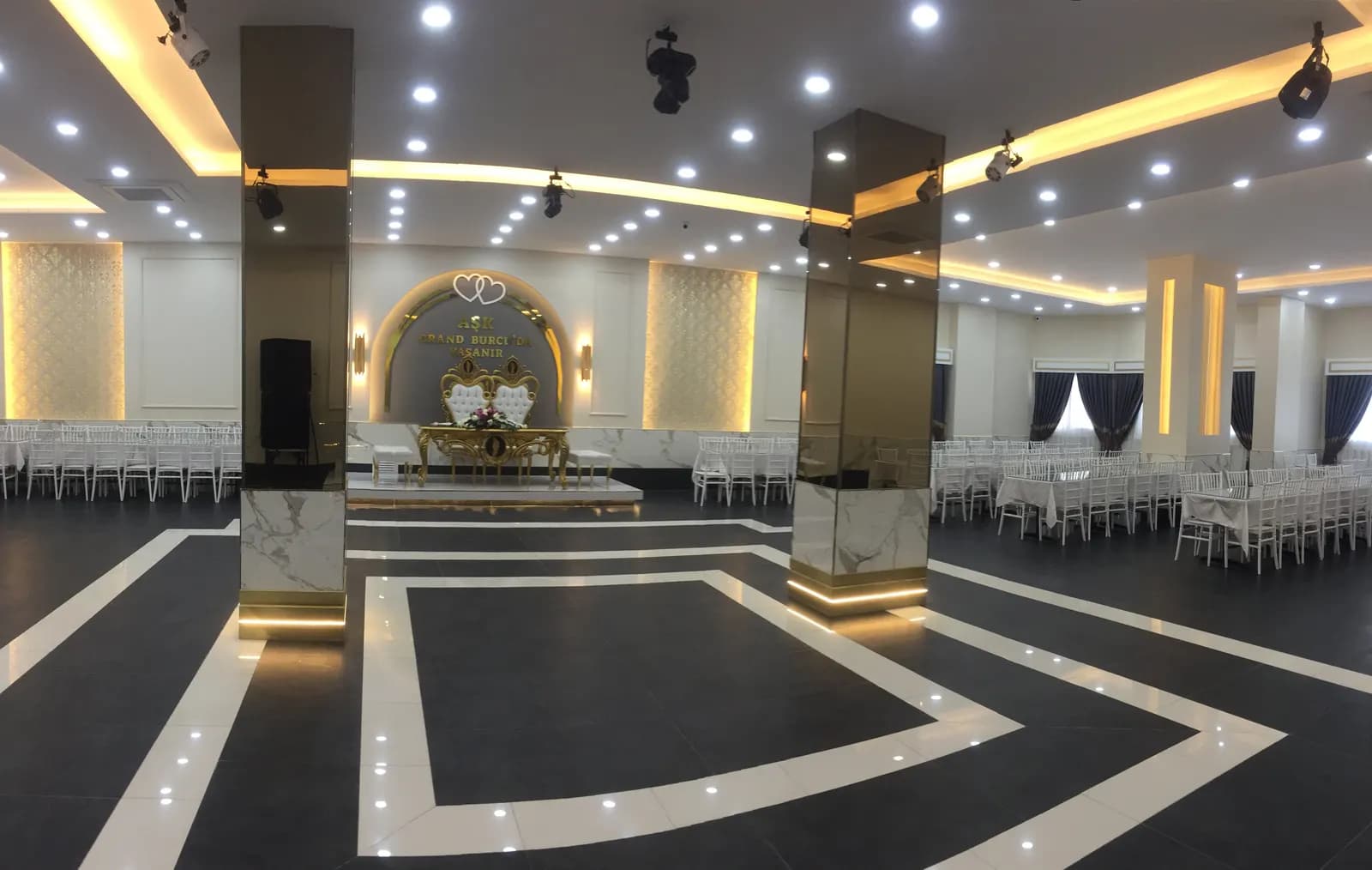 Grand Burcu Düğün Salonu - İzmir Düğün Salonu - fotoğraf 5