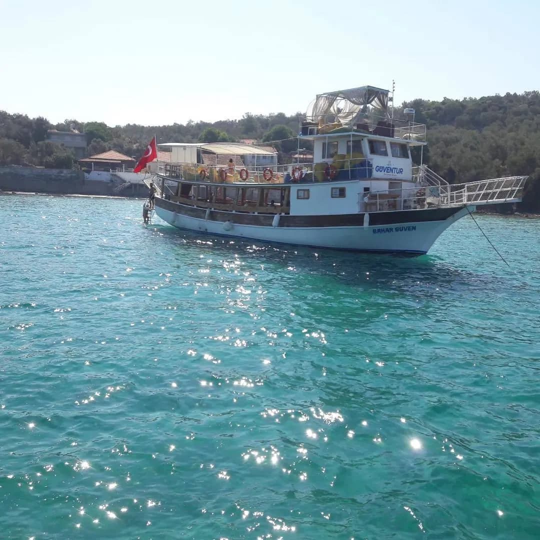 Güven Tur - İzmir Tekne Düğünü