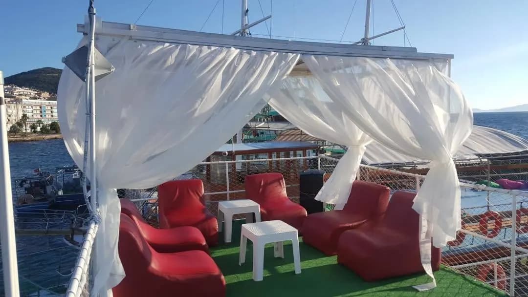 Güven Tur - İzmir Tekne Düğünü