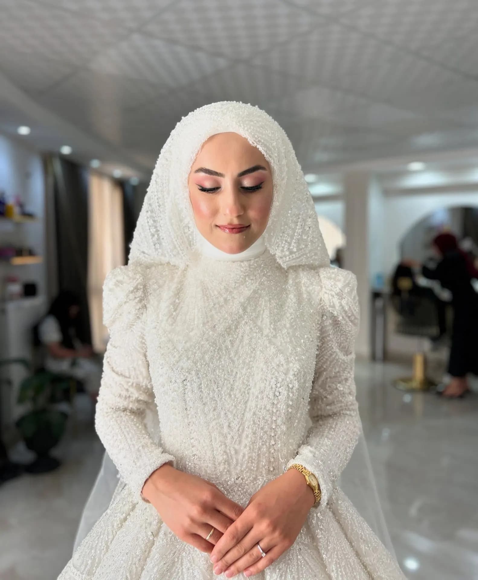 Hacer Koçak Makyaj & Saç Türban Tasarım - İzmir Gelin Saç & Makyaj Uzmanı - fotoğraf 10