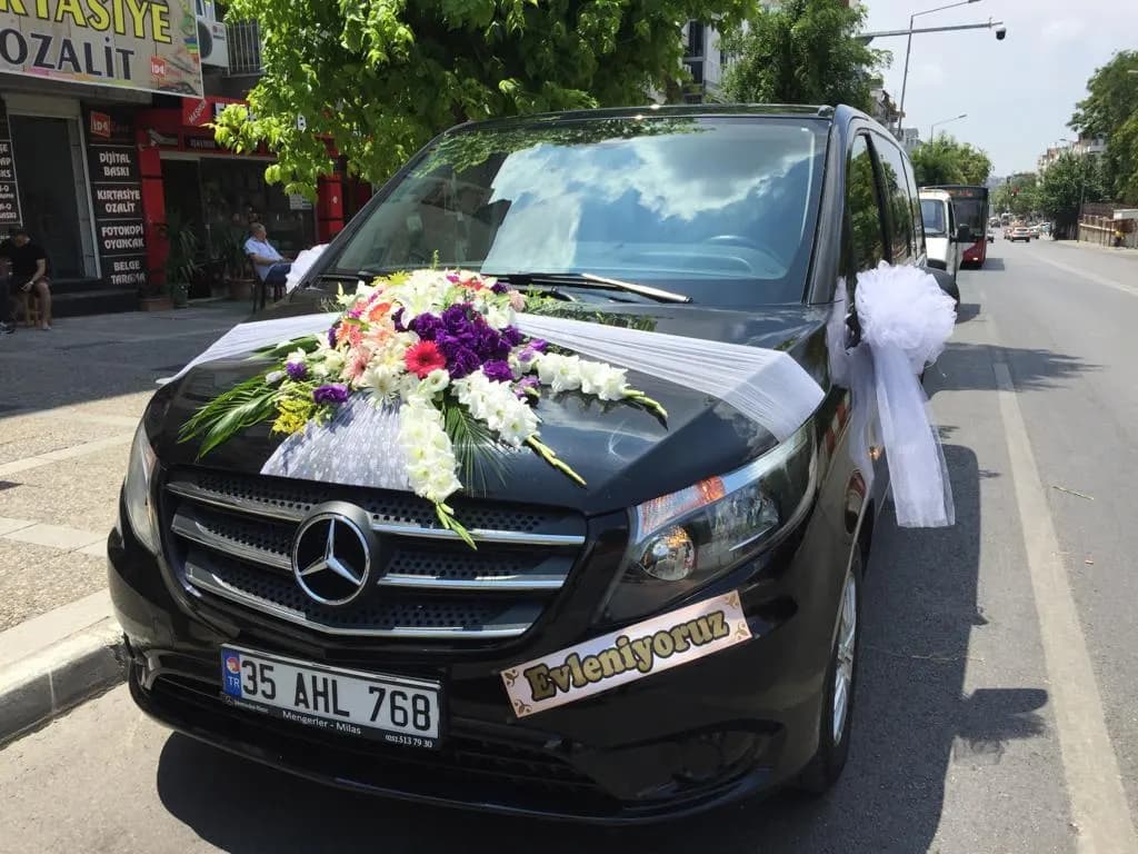 İzmir Vip Gelin Arabası - İzmir Gelin Arabası Firması