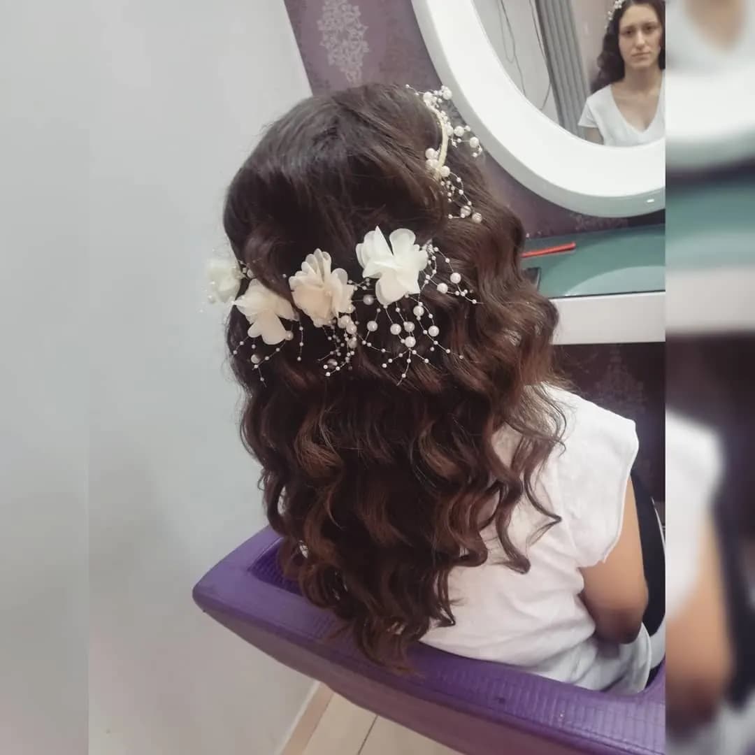 Karamel Kuaför - İzmir Gelin Saç & Makyaj Uzmanı - fotoğraf 3