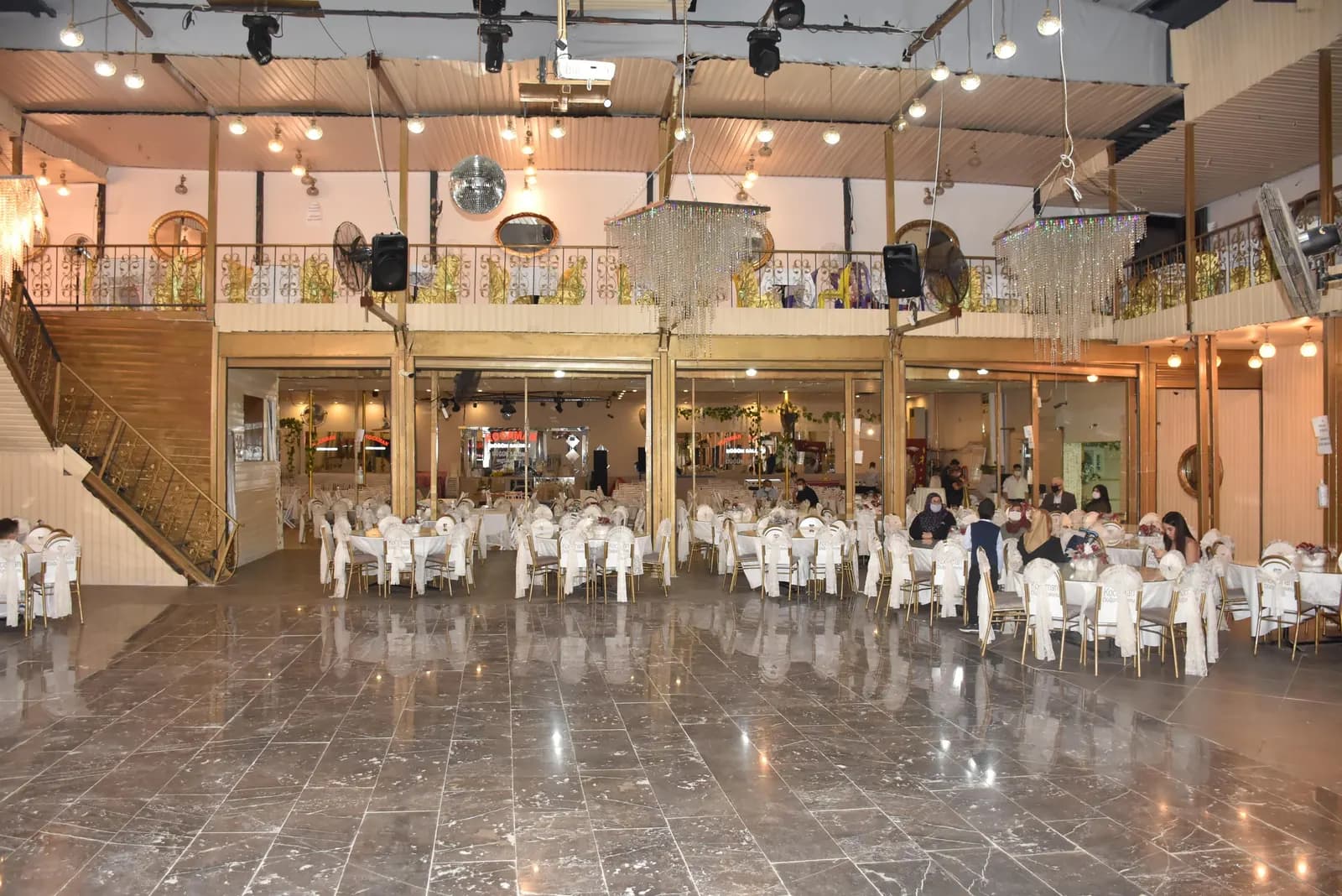 Kocaman Sarıçam Düğün Salonu - İzmir Düğün Salonu - fotoğraf 7