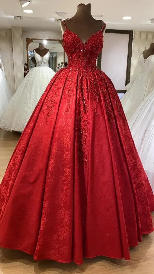 Liva Sposa - İzmir Gelinlikçi