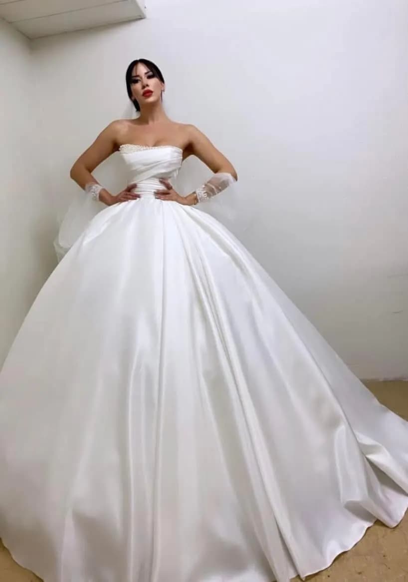 Liva Sposa - İzmir Gelinlikçi