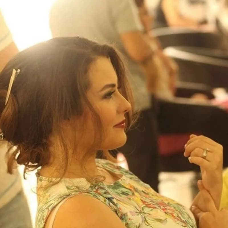 London Make Up & Hair - İzmir Gelin Saç & Makyaj Uzmanı