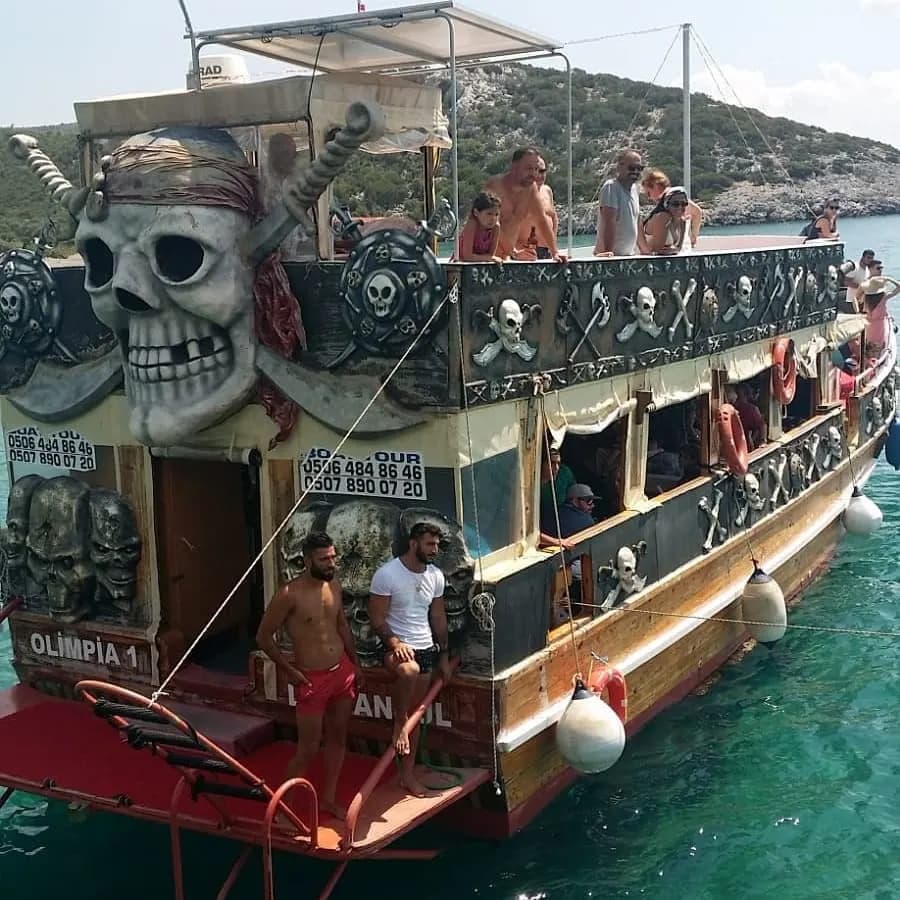 Olimpia Korsan Teknesi - İzmir Bekarlığa Veda Organizasyonu - fotoğraf 5