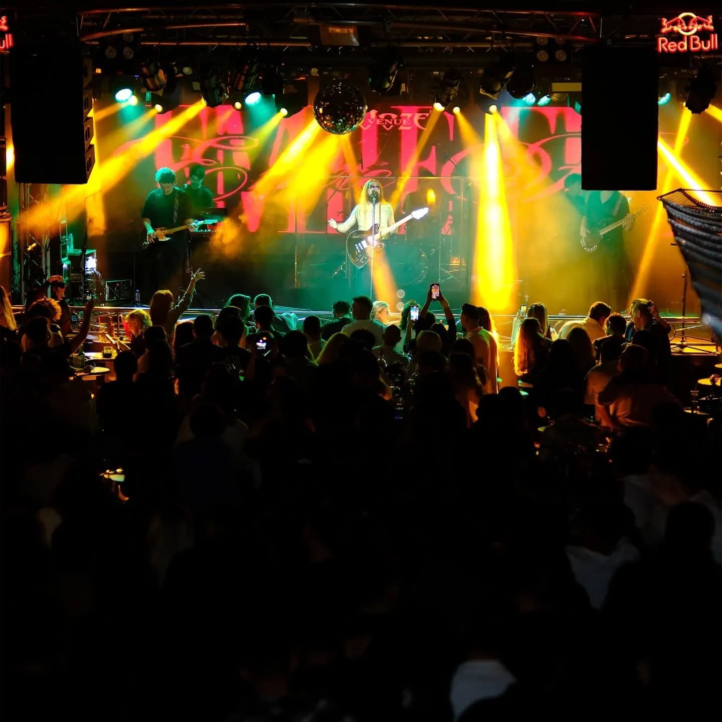 Ooze Venue - İzmir After Party Mekanı