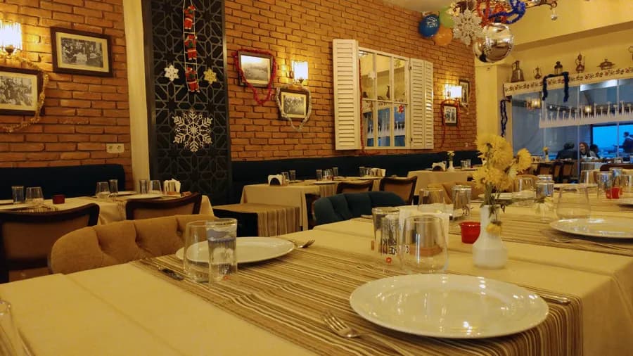 Sakız Alsancak Restoran & Cafe - İzmir After Party Mekanı - fotoğraf 4