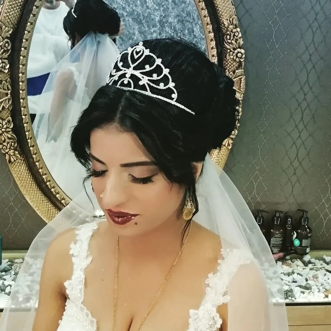 Serdal Kuaför - İzmir Gelin Saç & Makyaj Uzmanı - fotoğraf 9