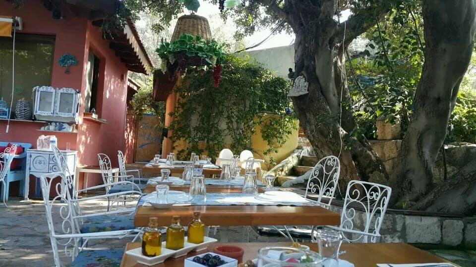 Tarla Alaçatı - İzmir After Party Mekanı