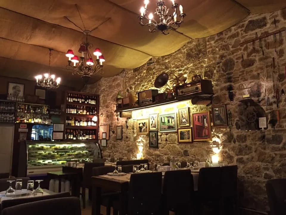 Yengeç Restaurant - İzmir After Party Mekanı - fotoğraf 2